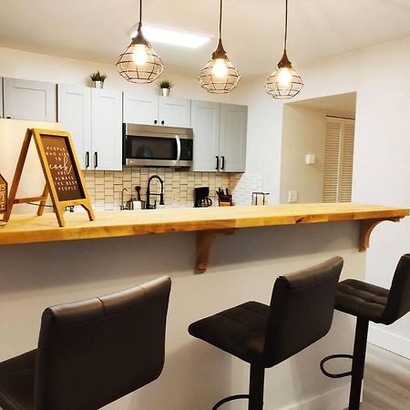 Venice Beach Within 5 Min Drive, Near The Tennis Courts And Park, Sleeps 5 Нокоміс Екстер'єр фото