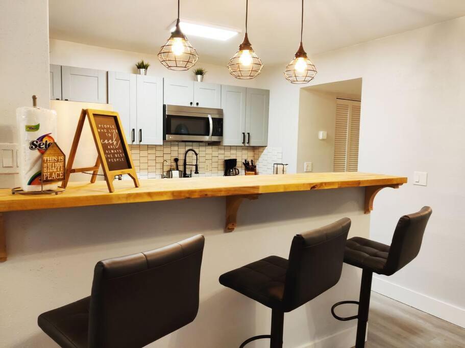 Venice Beach Within 5 Min Drive, Near The Tennis Courts And Park, Sleeps 5 Нокоміс Екстер'єр фото