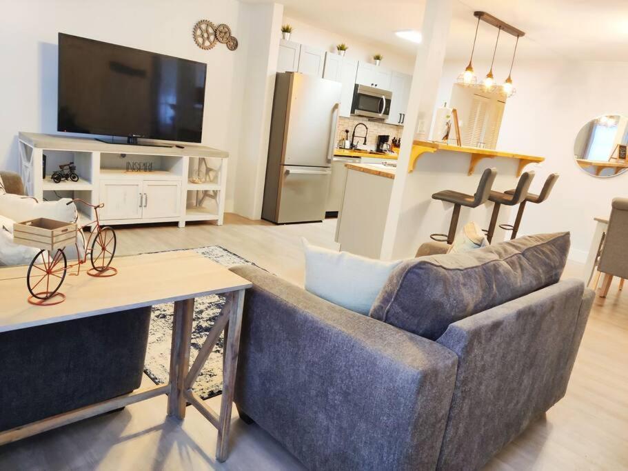 Venice Beach Within 5 Min Drive, Near The Tennis Courts And Park, Sleeps 5 Нокоміс Екстер'єр фото